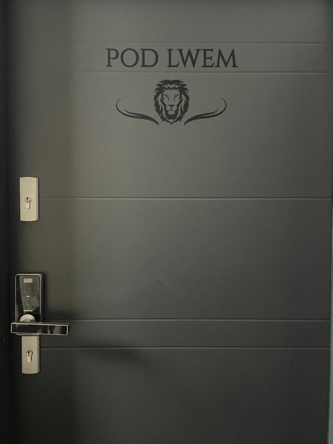 Apartamento Pod Lwem Kościerzyna Exterior foto