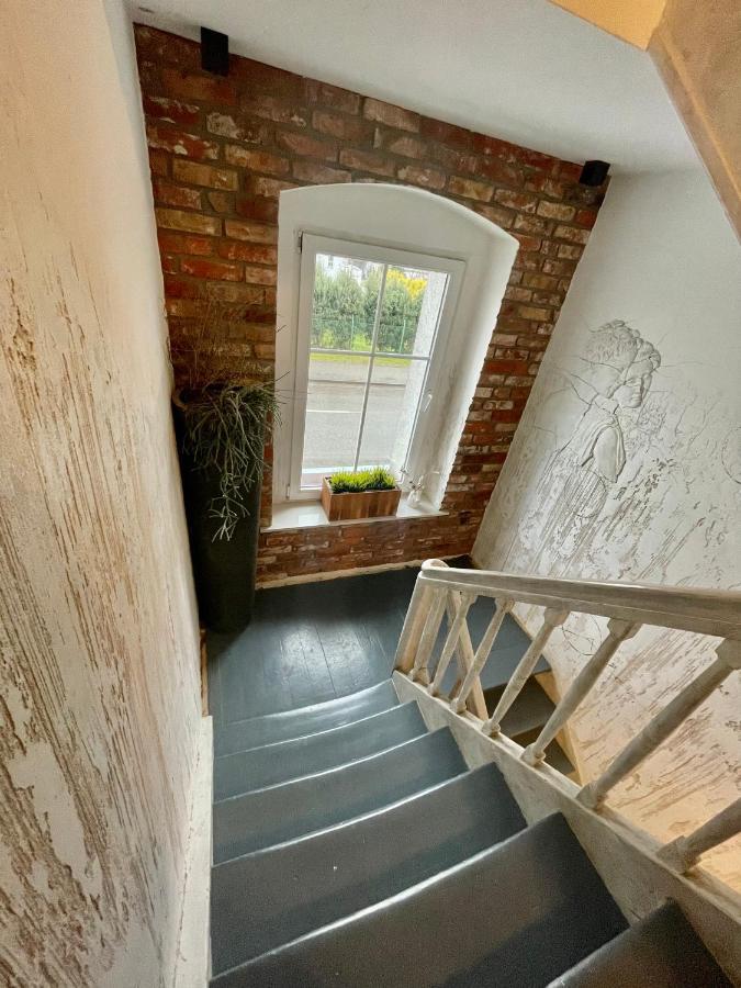 Apartamento Pod Lwem Kościerzyna Exterior foto